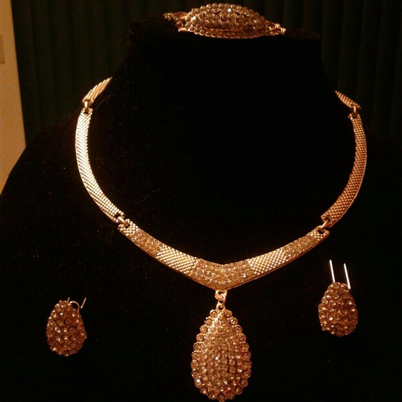 necklace set - Picture 1 of 1